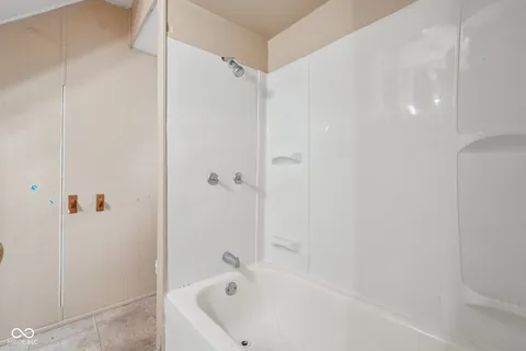 $115,000 | 404 North Grant Avenue, Indianapolis, IN 46201