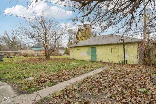 $115,000 | 404 North Grant Avenue, Indianapolis, IN 46201
