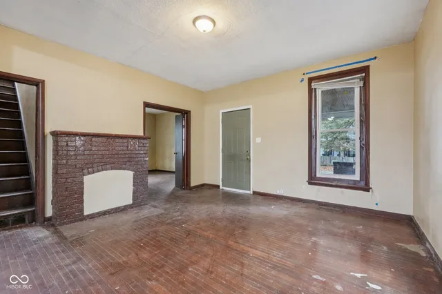 $115,000 | 404 North Grant Avenue, Indianapolis, IN 46201