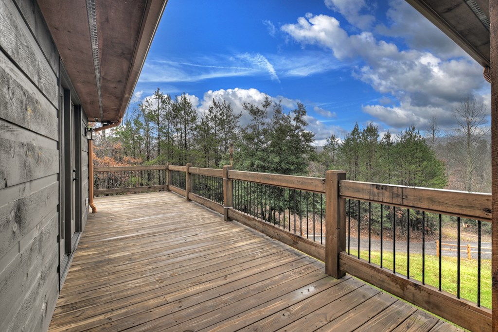 61 Pinewood Road Blue Ridge, GA 30513 - Photo 17 of 41 Gallery Image 17