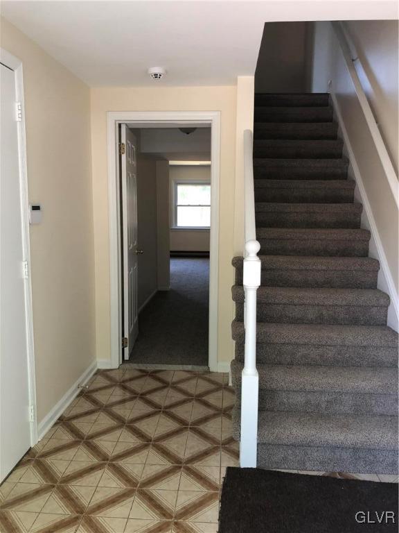 947 Barnside Road Allentown, PA 18103 - Photo 9 of 13 Gallery Image 9