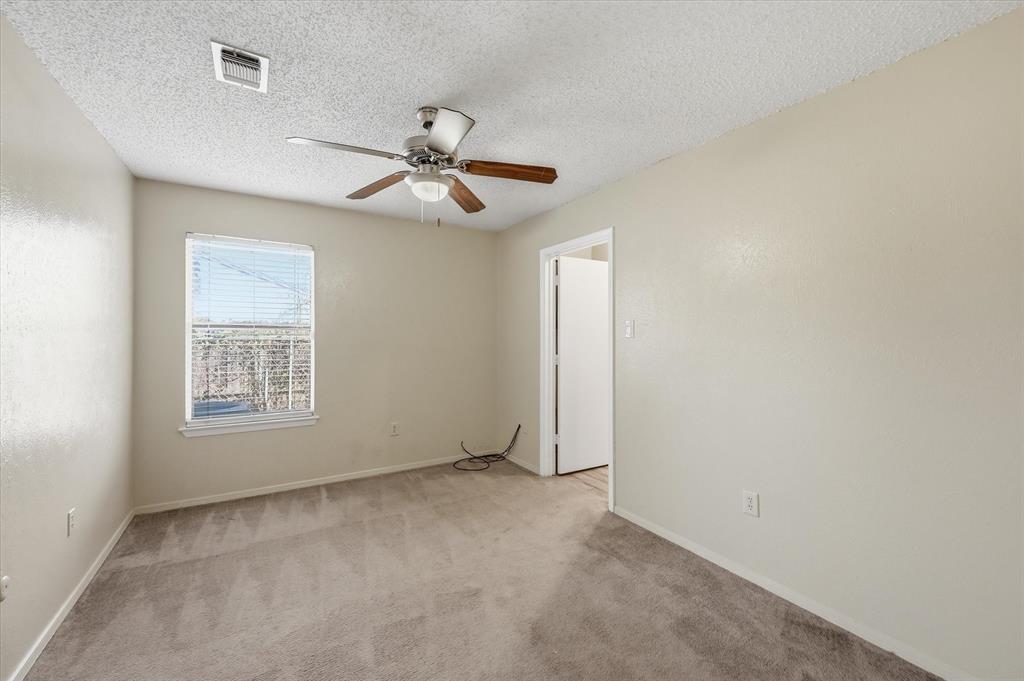 1503 North Fielder Road Arlington, TX 76012 - Photo 33 of 40 Gallery Image 33