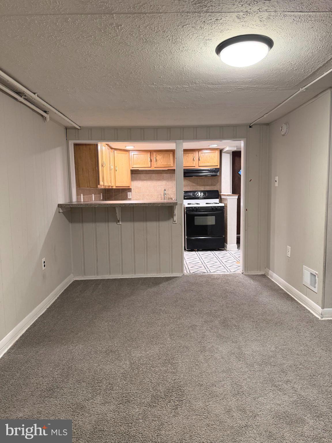 202 West Edgevale Road, Unit B Baltimore, MD 21225 - Photo 6 of 14