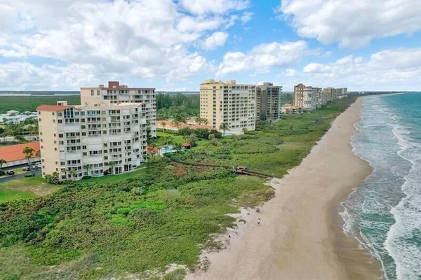 $5,500 | 3870 North Hwy A1A, Unit 304, Hutchinson Island, FL 34949