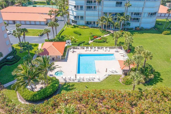 $5,500 | 3870 North Hwy A1A, Unit 304, Hutchinson Island, FL 34949