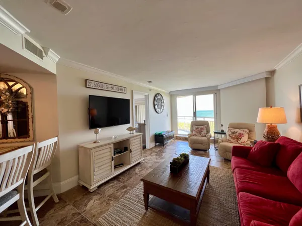 $5,500 | 3870 North Hwy A1A, Unit 304, Hutchinson Island, FL 34949