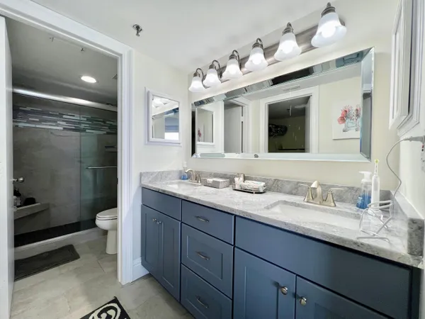$5,500 | 3870 North Hwy A1A, Unit 304, Hutchinson Island, FL 34949