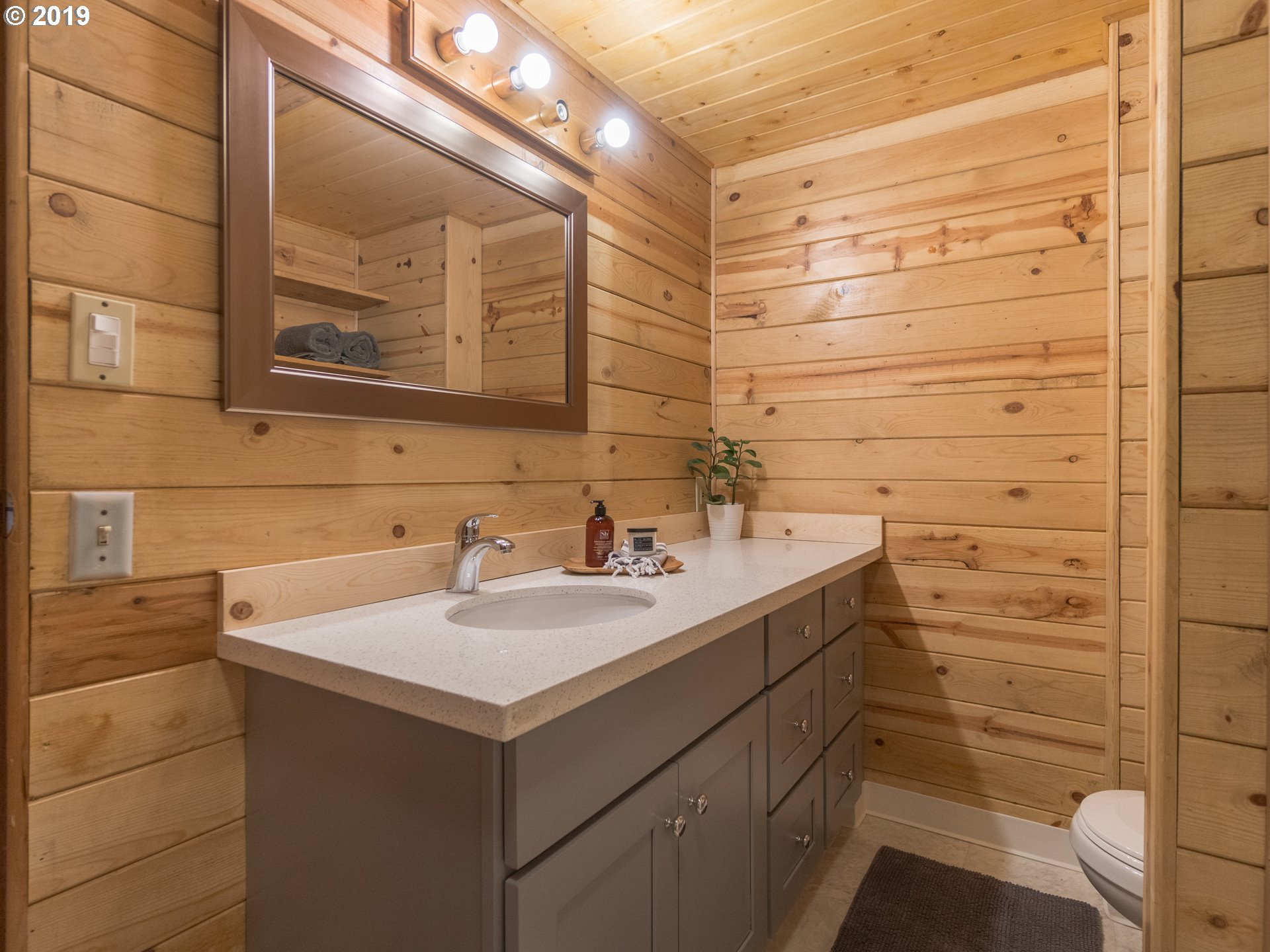 27730 East John Lake Road Rhododendron, OR 97049 - Photo 15 of 30
