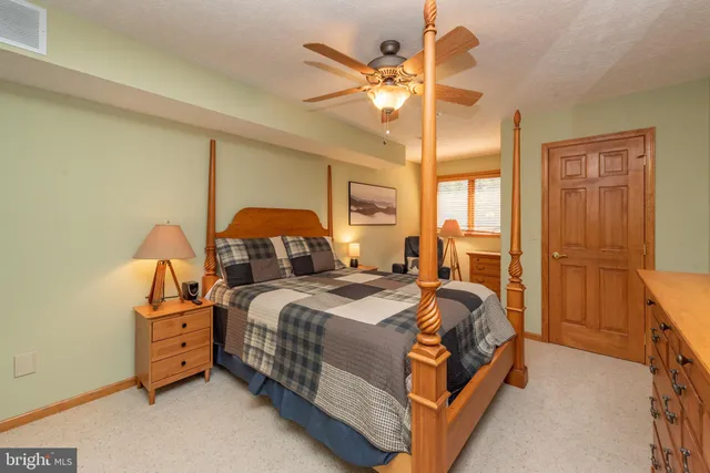 $1,439,000 | 165 Parkside N Court, McHenry, MD 21541