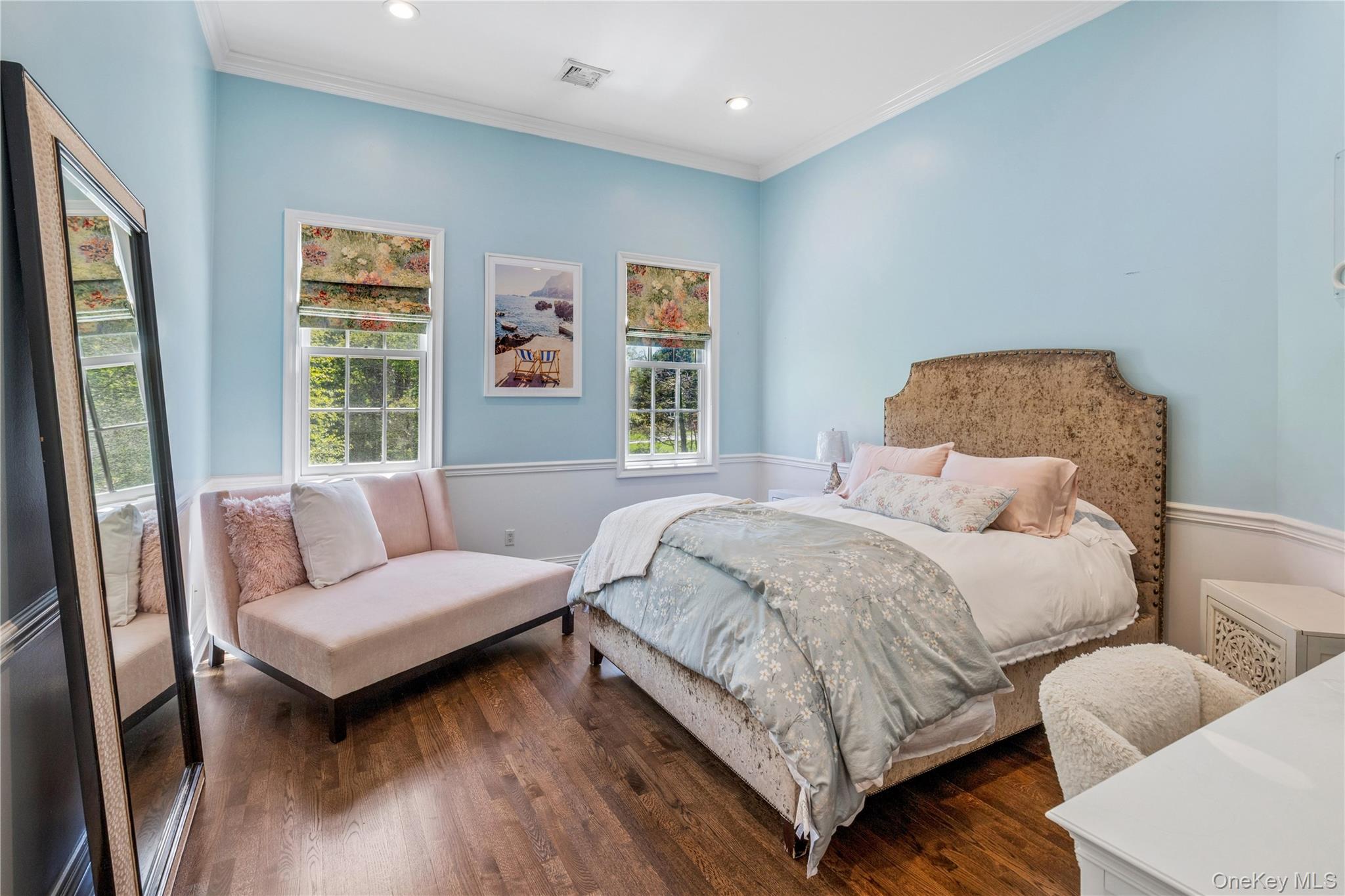503 Cold Spring Road Laurel Hollow, NY 11791 - Photo 36 of 49