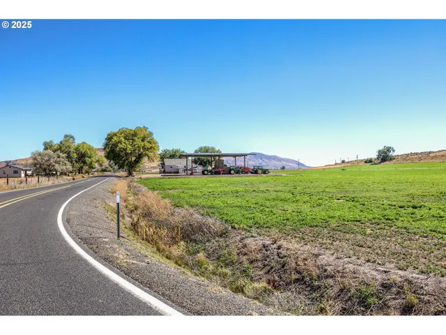 $895,000 | 392 Del Fatti Lane, Klamath Falls, OR 97603