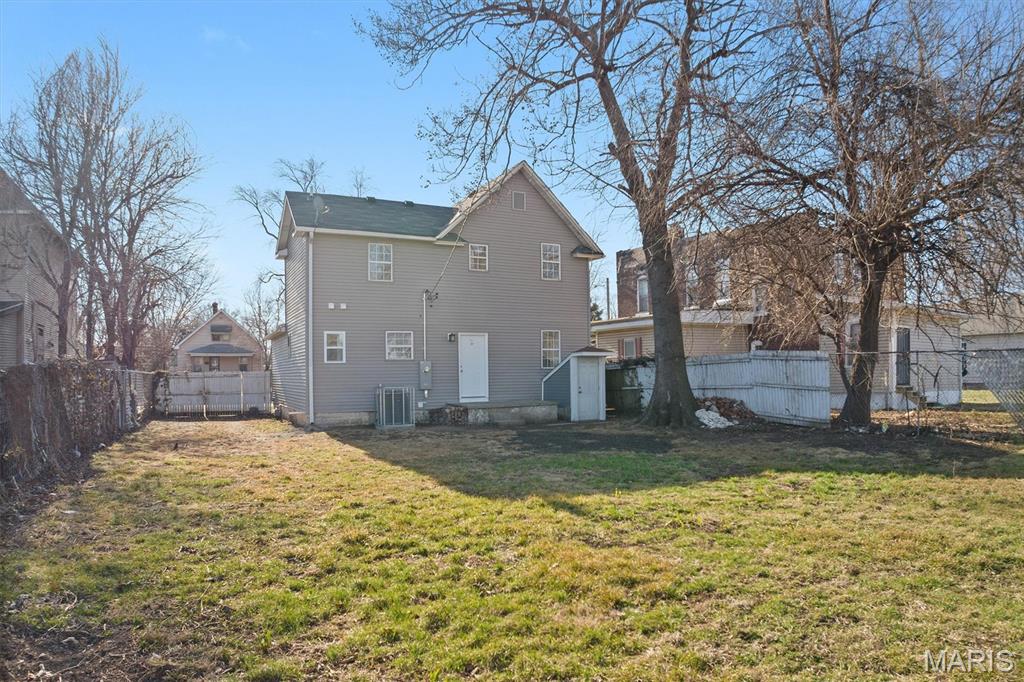 2225 Iowa Street Granite City, IL 62040 - Photo 27 of 34