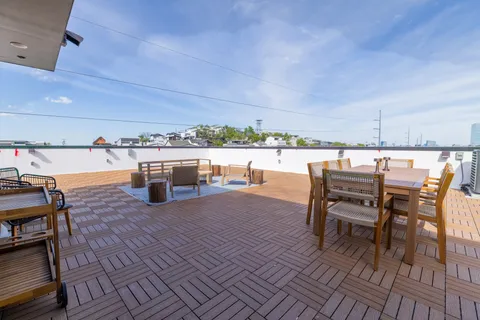 $1,530,000 | 3509 Charlotte Avenue, Unit 501, Nashville, TN 37209