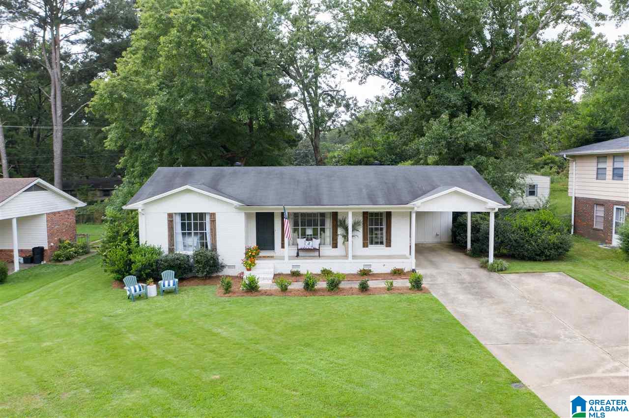 4428 MountainDale Road Birmingham, AL 35213 - Photo 2 of 33