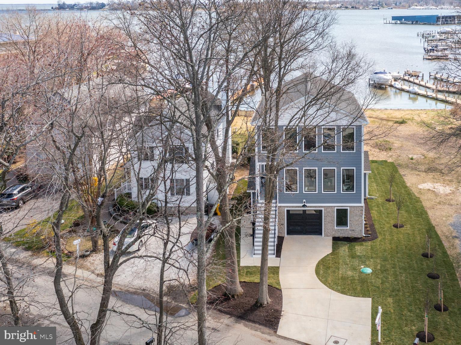 935 Williams Street Edgewater, MD 21037 - Photo 2 of 23 Inviting approach to the home