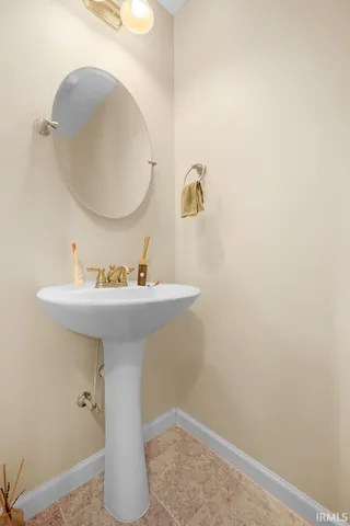 $320,000 | 3201 Morrow Drive, Kokomo, IN 46902