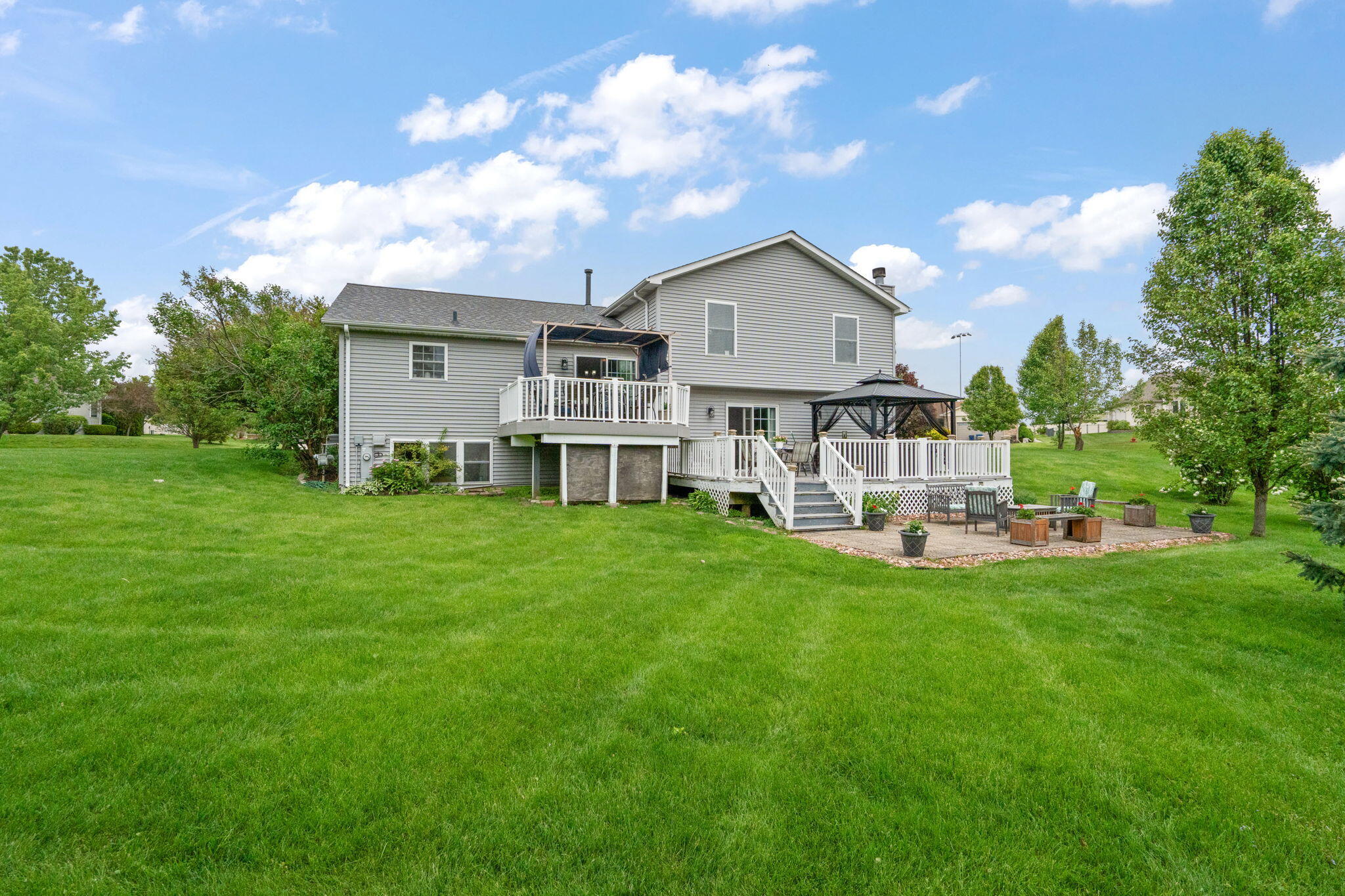 8262 Heron Lake Road St. John, IN 46373 - Photo 41 of 51 2048x1365