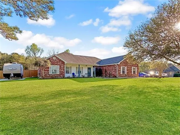 $325,000 | 545 Delia Drive, Leesville, LA 71446