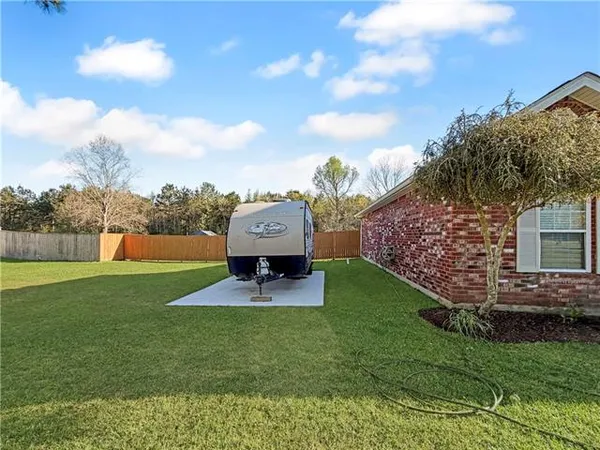 $325,000 | 545 Delia Drive, Leesville, LA 71446