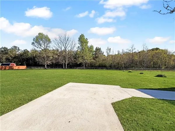 $325,000 | 545 Delia Drive, Leesville, LA 71446