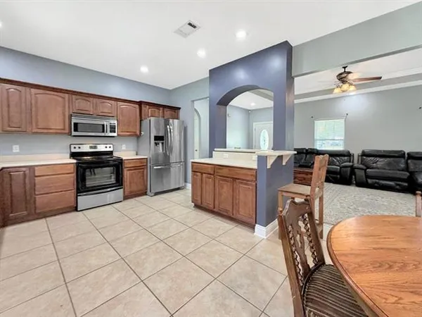 $325,000 | 545 Delia Drive, Leesville, LA 71446