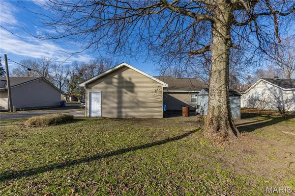 $200,000 | 308 De Lisle Avenue, Portageville, MO 63873