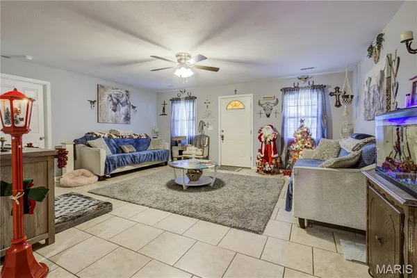 $200,000 | 308 De Lisle Avenue, Portageville, MO 63873