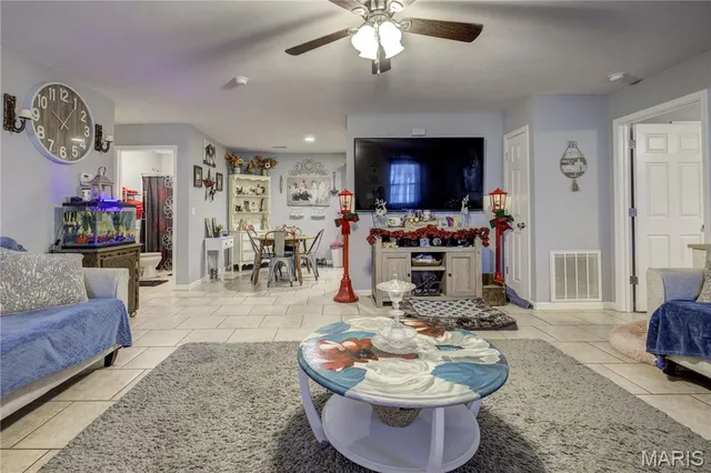 $200,000 | 308 De Lisle Avenue, Portageville, MO 63873