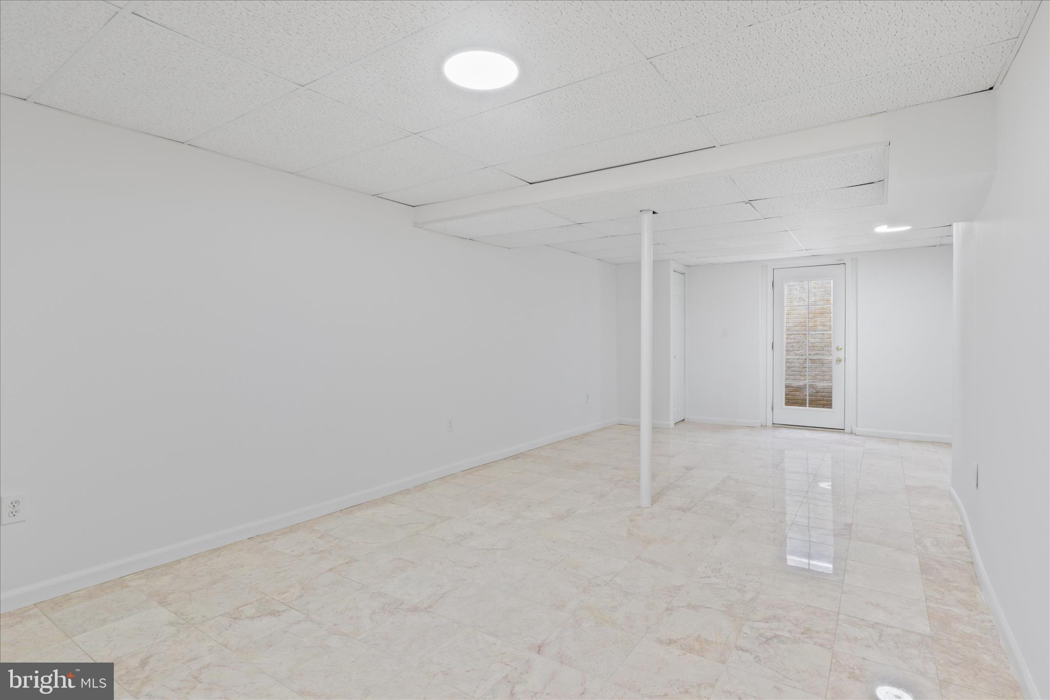 836 Utterback Store Road Great Falls, VA 22066 - Photo 17 of 30 a view of an empty room