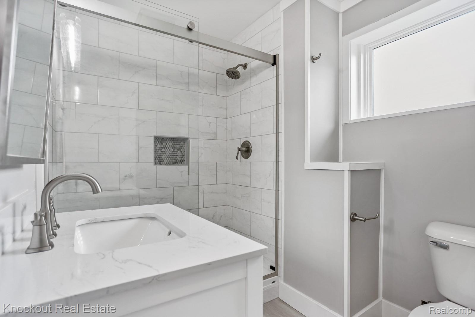 3193 Atlas Road Davison, MI 48423 - Photo 31 of 58 3193 Atlas Davison-34.jpg
