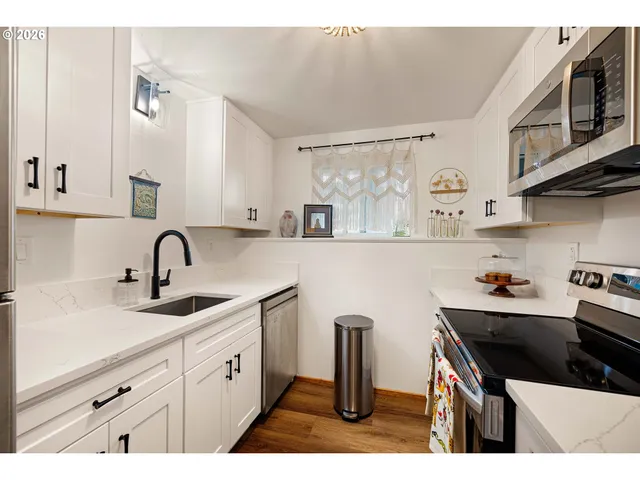 $250,000 | 4083 Donald Street, Unit A, Eugene, OR 97405