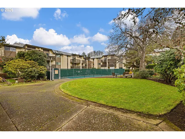 $250,000 | 4083 Donald Street, Unit A, Eugene, OR 97405