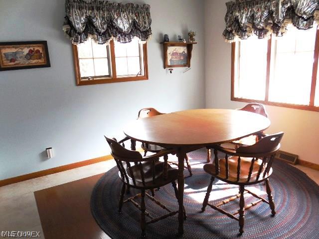 13460 Sperry Road Chesterland, OH 44026 - Photo 4 of 10