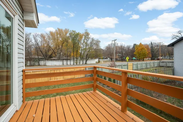 $374,900 | 13360 Wellington Circle, Champlin, MN 55316