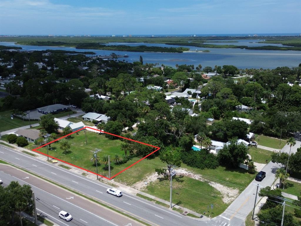 403 South Ridgewood Avenue Edgewater, FL 32132 - Photo 4 of 8