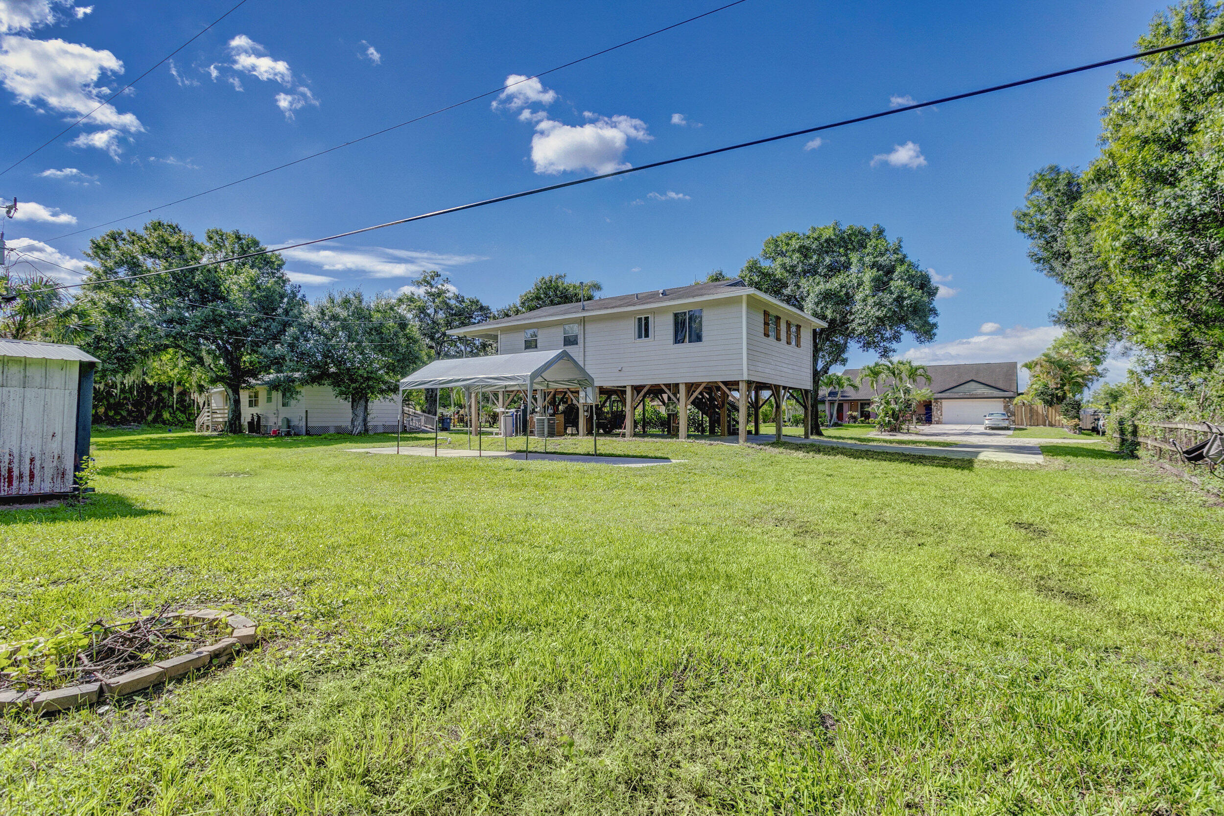 10693 Barn Road