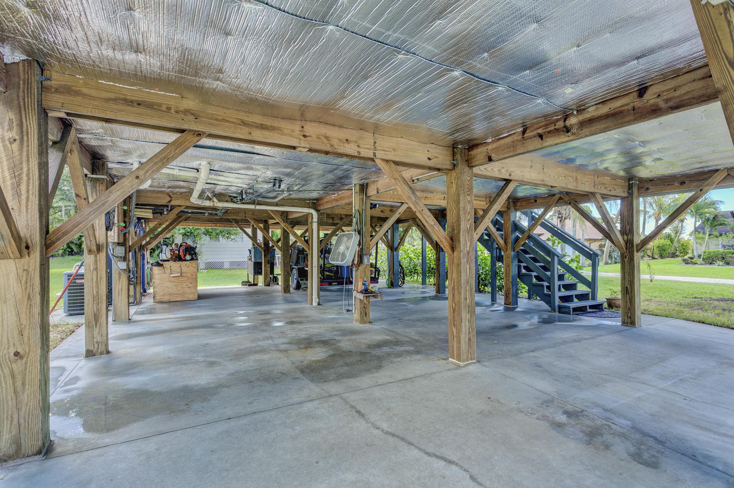 10693 Barn Road Lake Worth, FL 33449 - Photo 32 of 39 10693 Barn Road