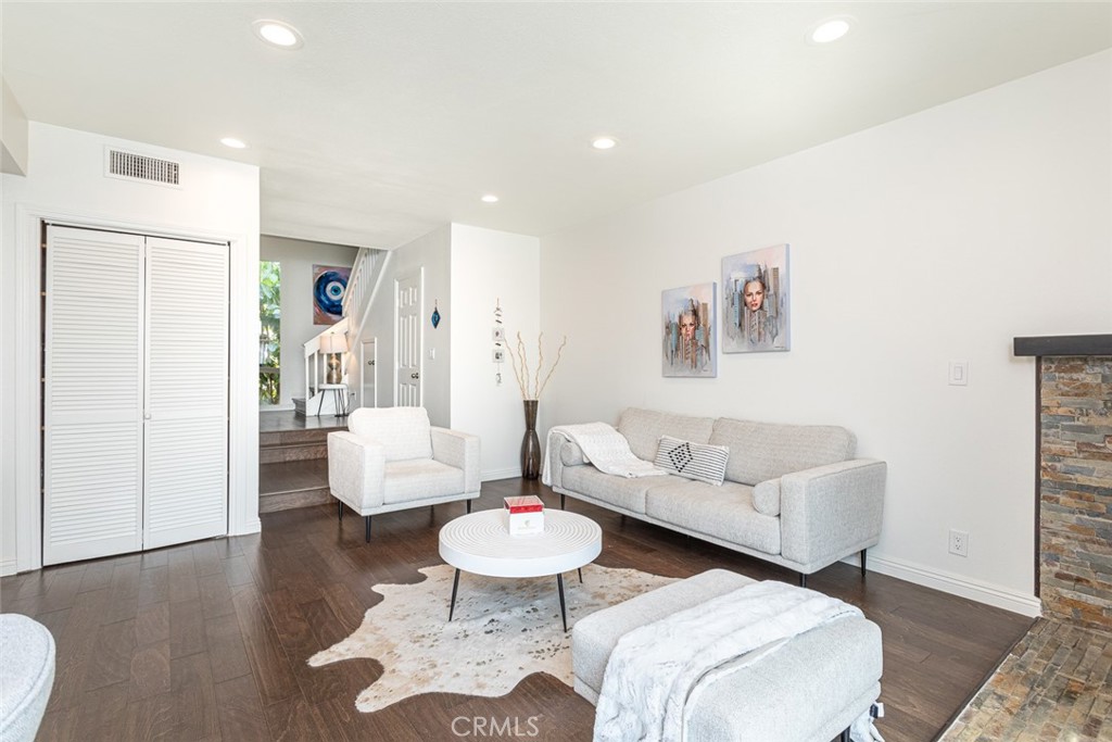 33422 Valley View Court, Unit 5 Dana Point, CA 92629 - Photo 5 of 30