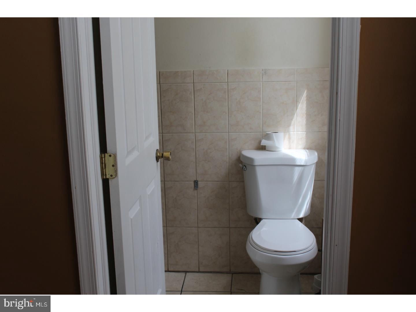 231 West Tabor Road Philadelphia, PA 19120 - Photo 8 of 10 Gallery Image 8