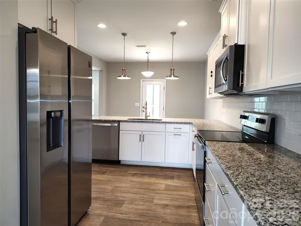 $1,950 | 8931 Rockrose Way, Charlotte, NC 28214