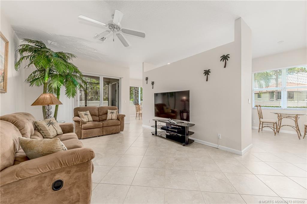182 Southwest Walking Path Stuart, FL 34997 - Photo 4 of 31 Gallery Image 4