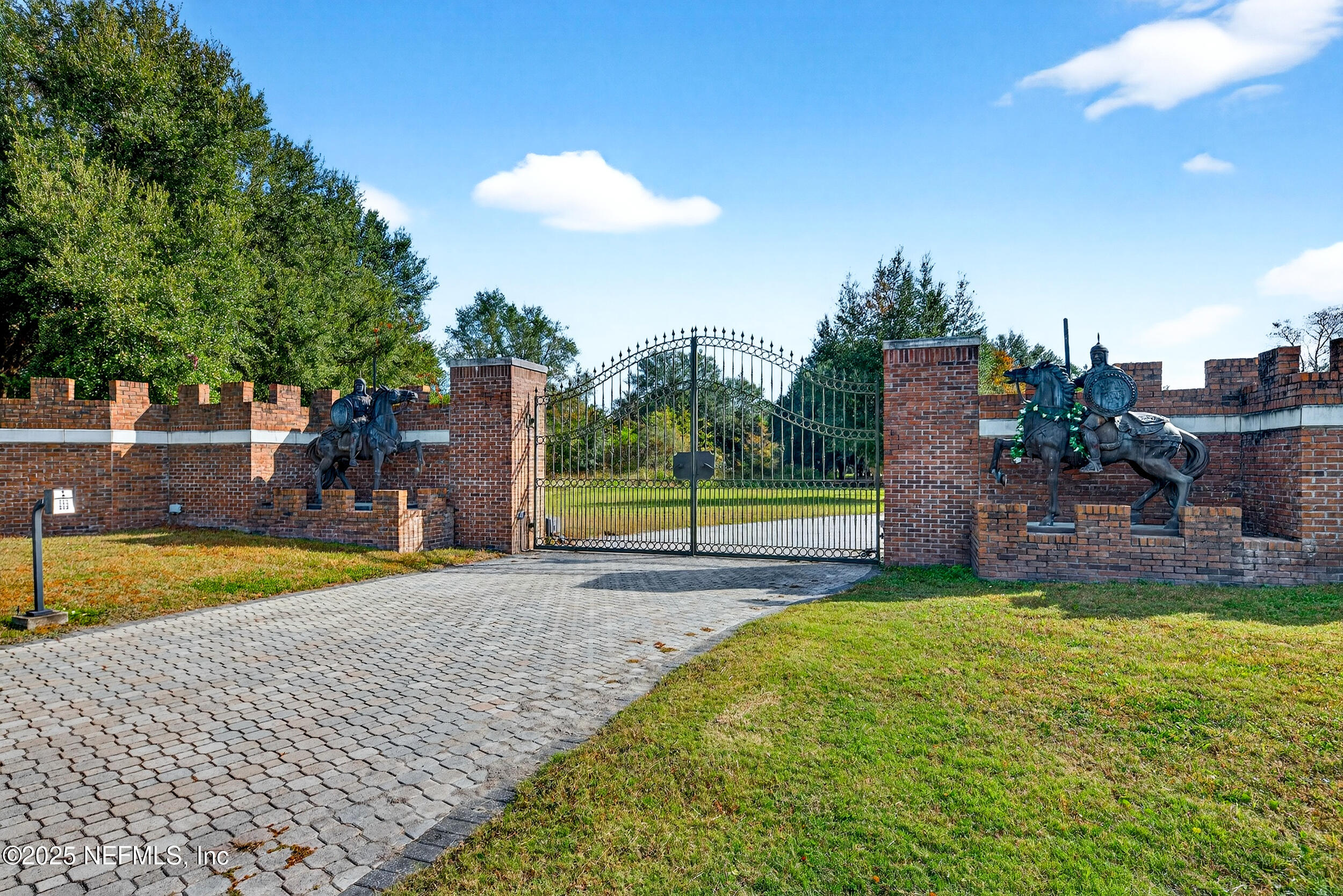 45500 Stratton Road Callahan, FL 32011 - Photo 5 of 58 a view of a backyard