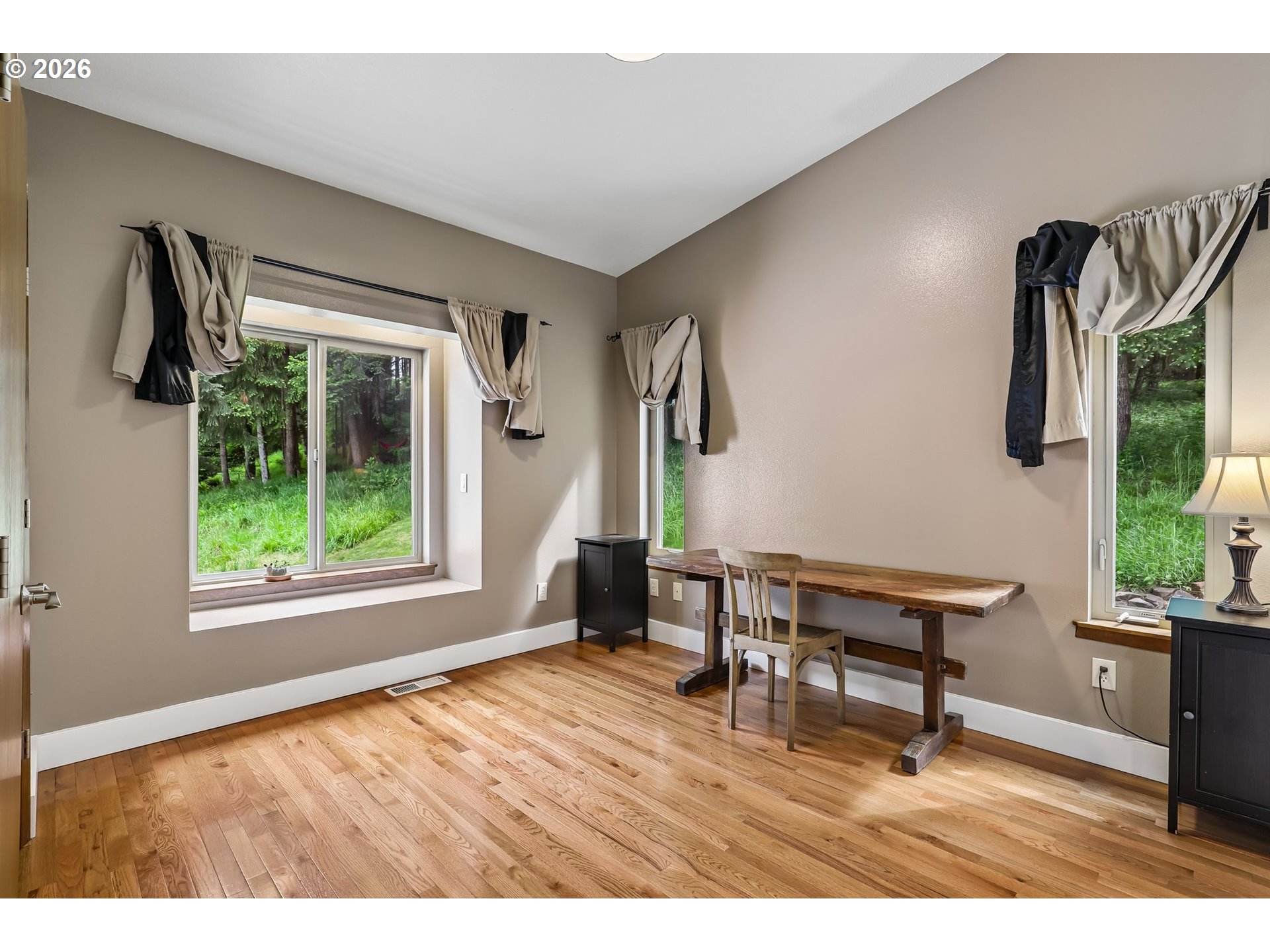 873 Mountain View Road Kalama, WA 98625 - Photo 29 of 45 a view of a livingroom with furniture and window