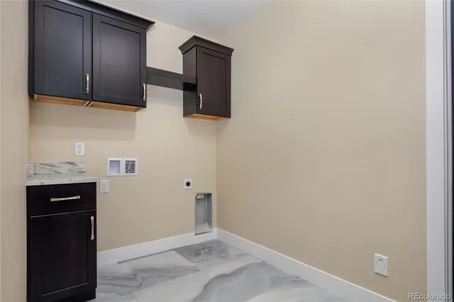 a view of a kitchen with an oven