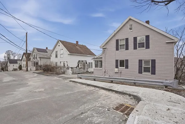 $410,000 | 23 Dryden Street, Worcester, MA 01605