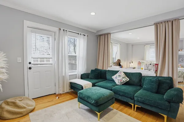 $410,000 | 23 Dryden Street, Worcester, MA 01605