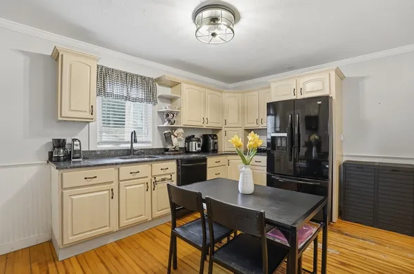 $410,000 | 23 Dryden Street, Worcester, MA 01605