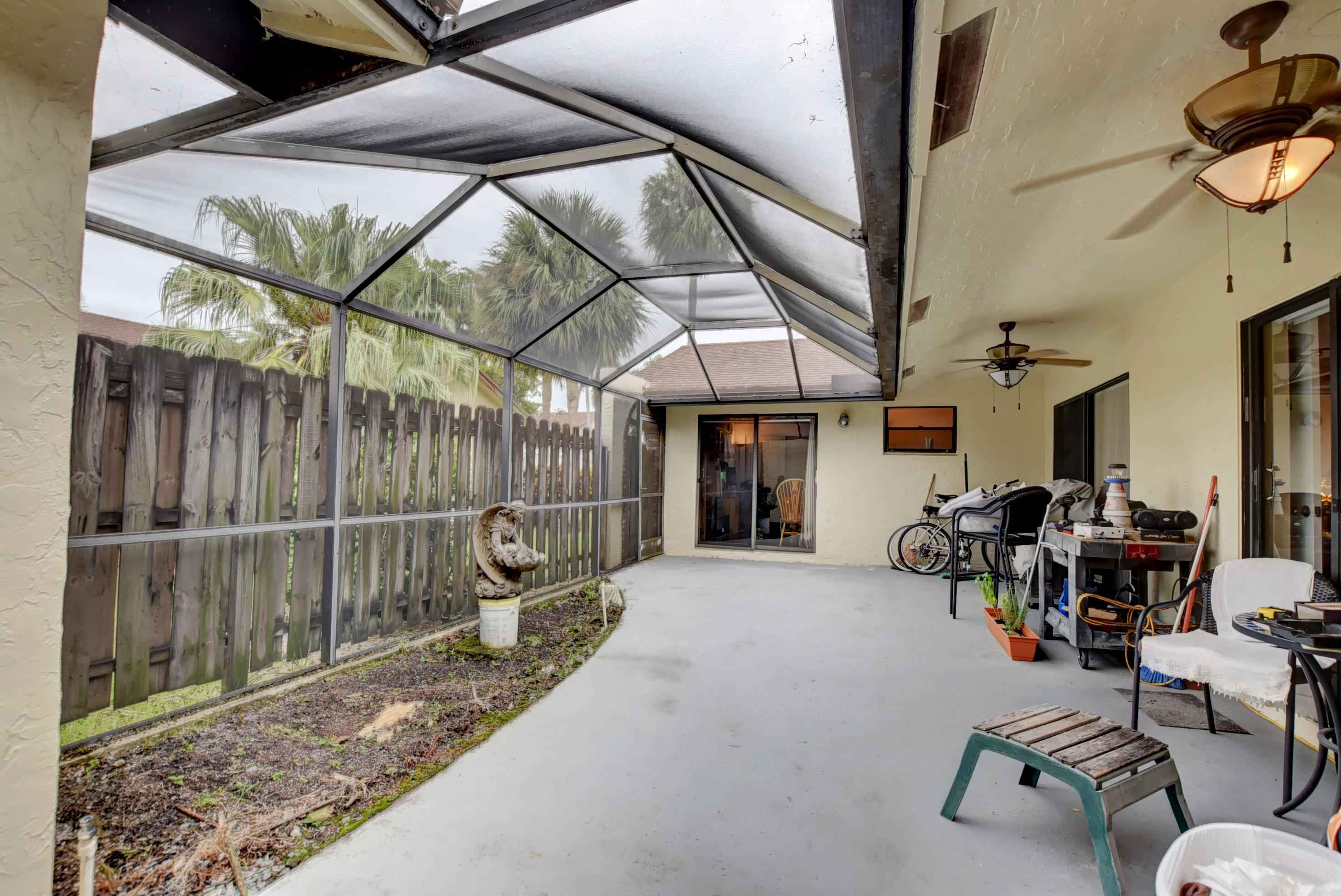 8949 Southwest 22nd Street, Unit A Boca Raton, FL 33433 - Photo 22 of 30 22_ebf_4829and4more
