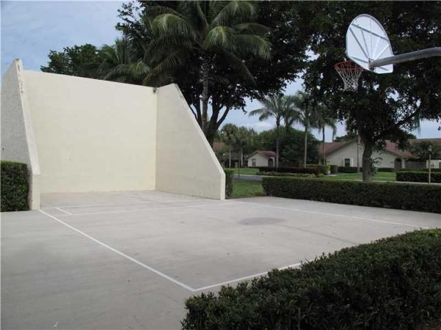 8949 Southwest 22nd Street, Unit A Boca Raton, FL 33433 - Photo 27 of 30 Hand Ball Courts