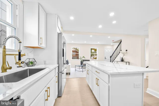$1,150,000 | 1404 North Powhatan Street, Arlington, VA 22205